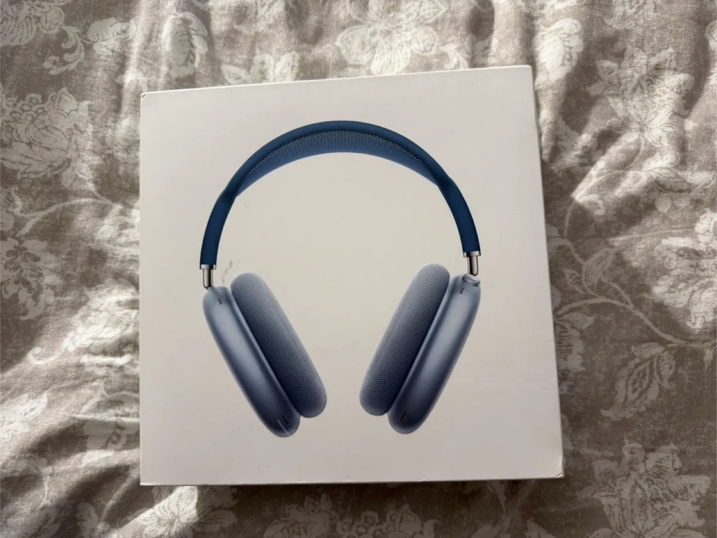 Apple Airpods Max Blue image indicator(5)