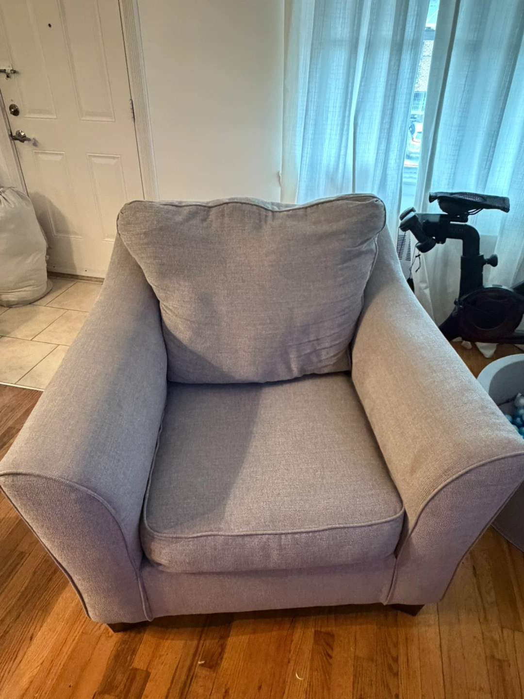 Comfortable Gray Sectional Sofa and Armchair Set - photo 5