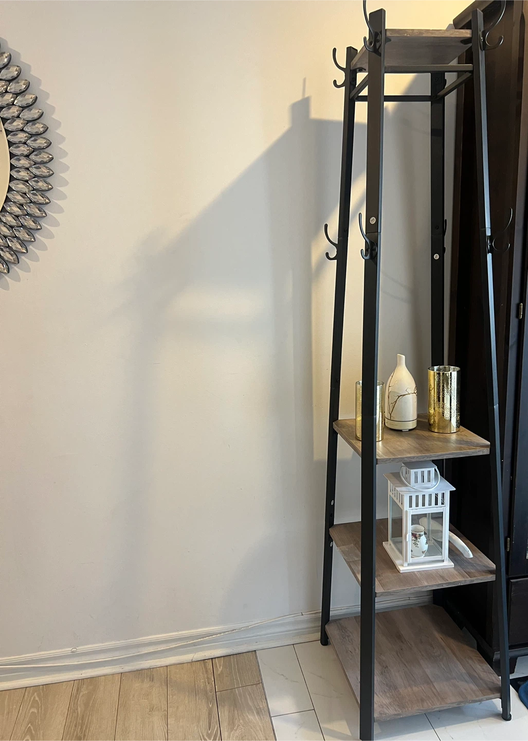 A holder for clothes and keys, s. - photo 2