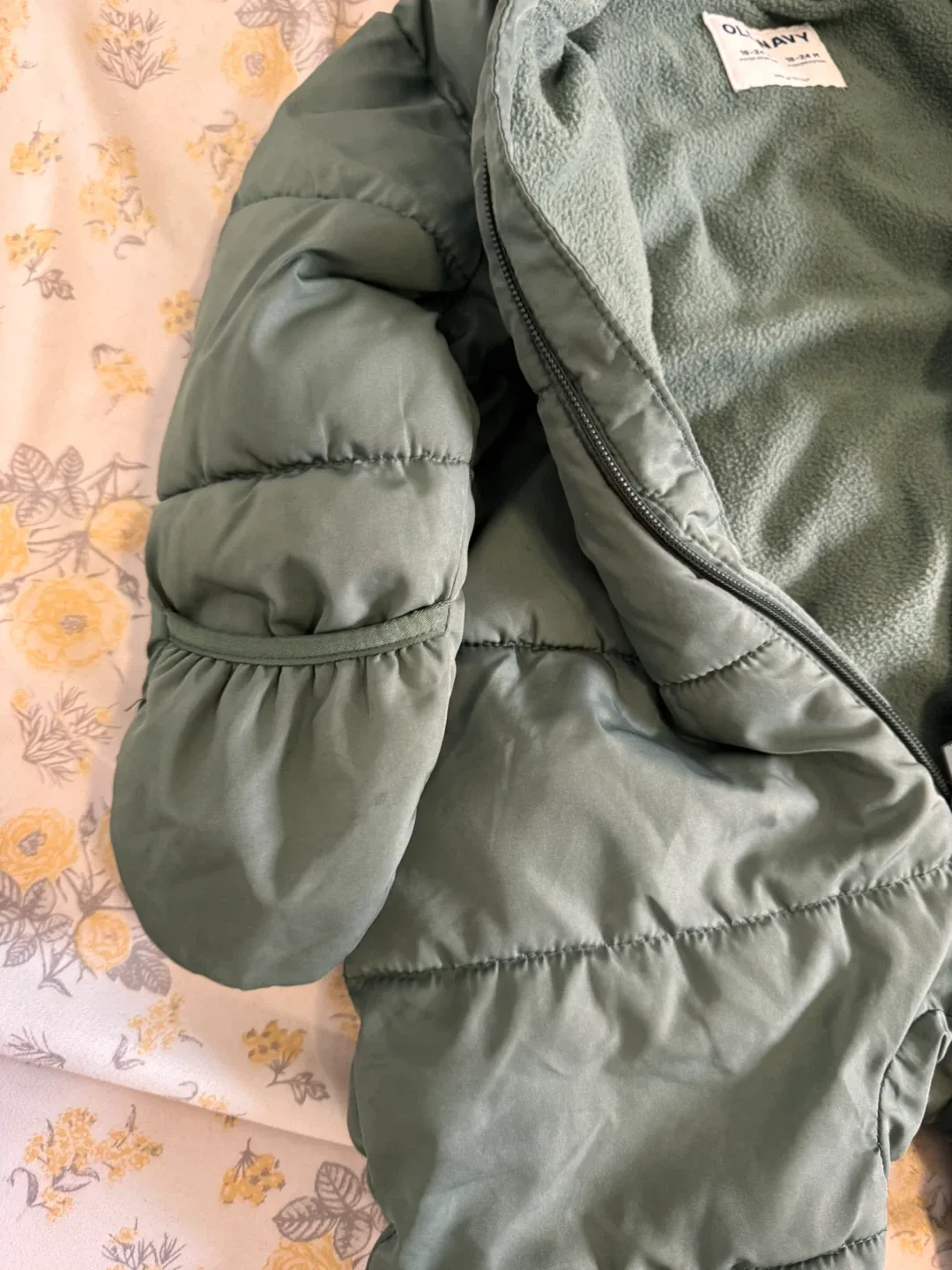 Old Navy 1-3 years Puffer Onesie Snowsuit image indicator(3)