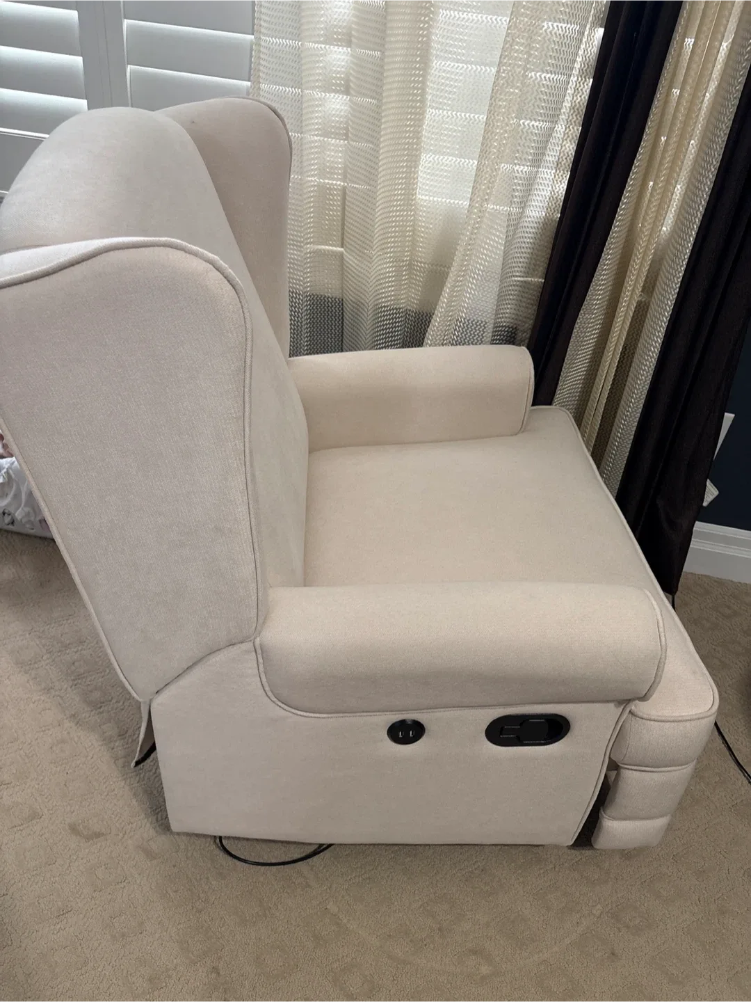Beige Wingback Recliner Chair image indicator(2)