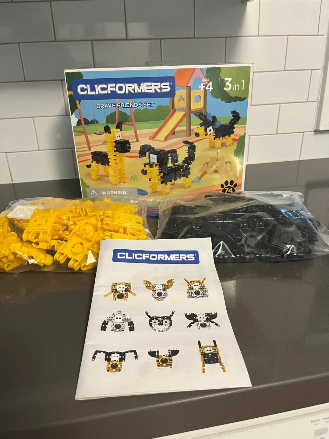 Clicformers Brave Friends Set 3 in 1 image indicator(4)