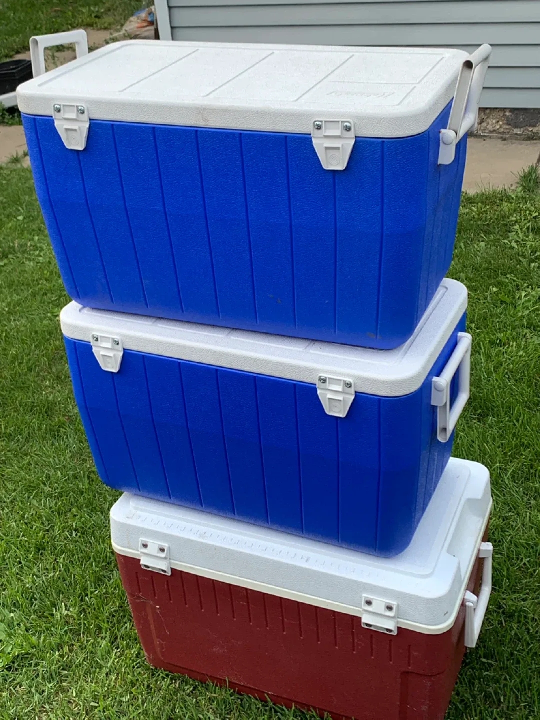 Coleman & Thermos Coolers - 2 Sizes image indicator(4)