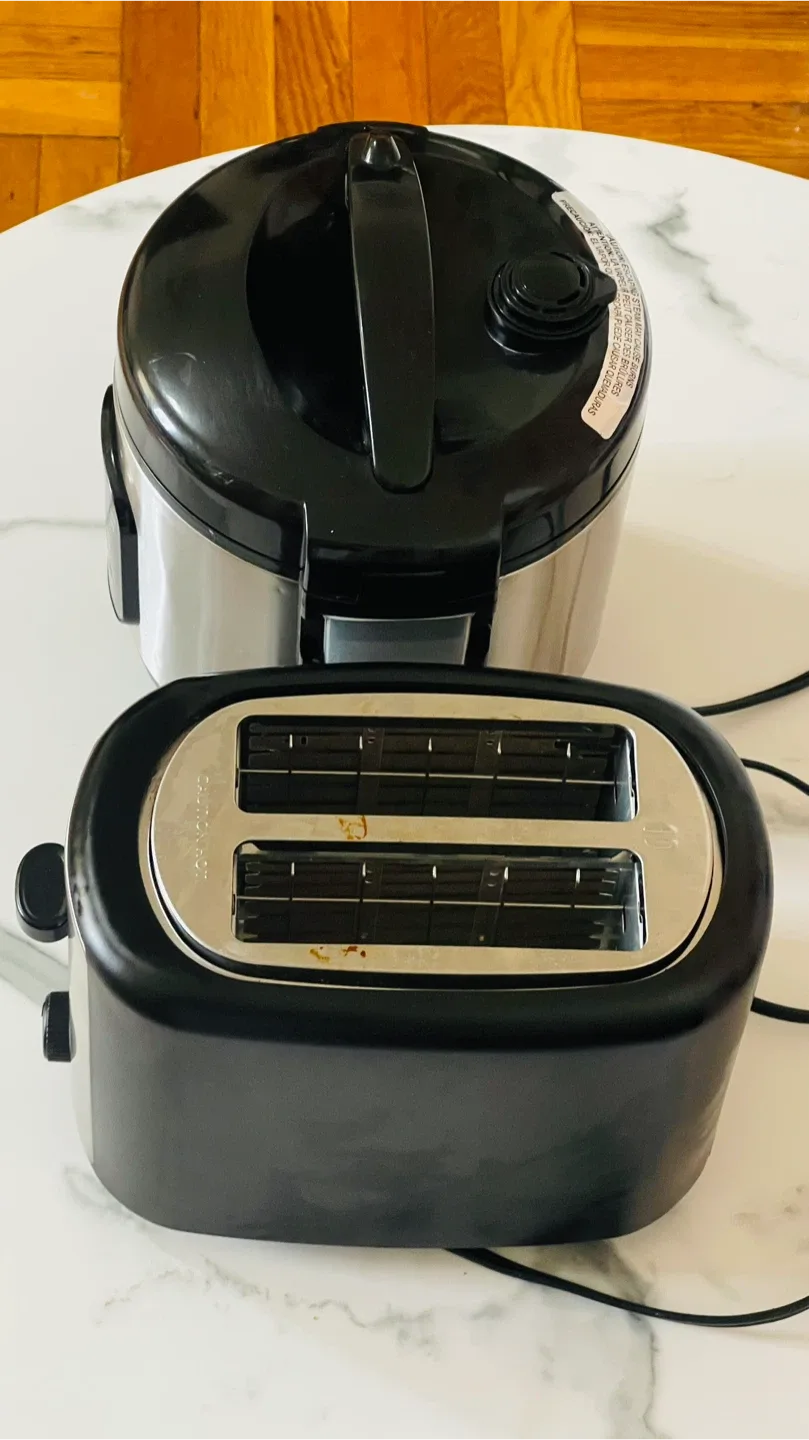 Hamilton Beach Rice Cooker & Amazon Basics Toaster image indicator(3)