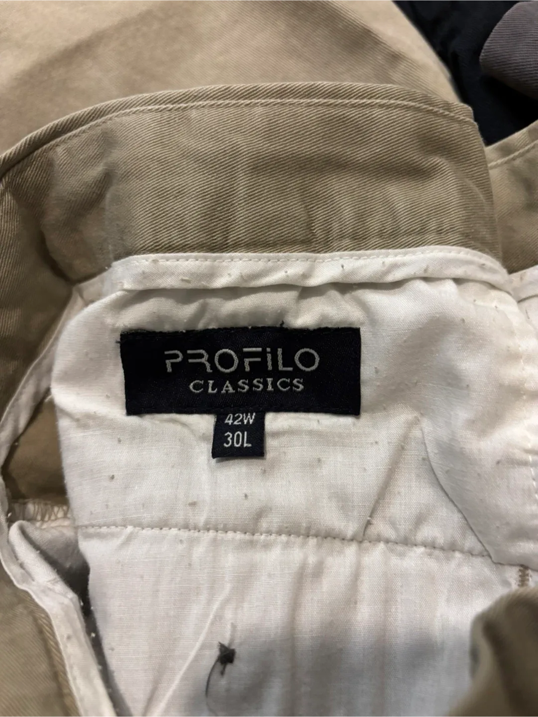 Men’s assorted pants image indicator(2)