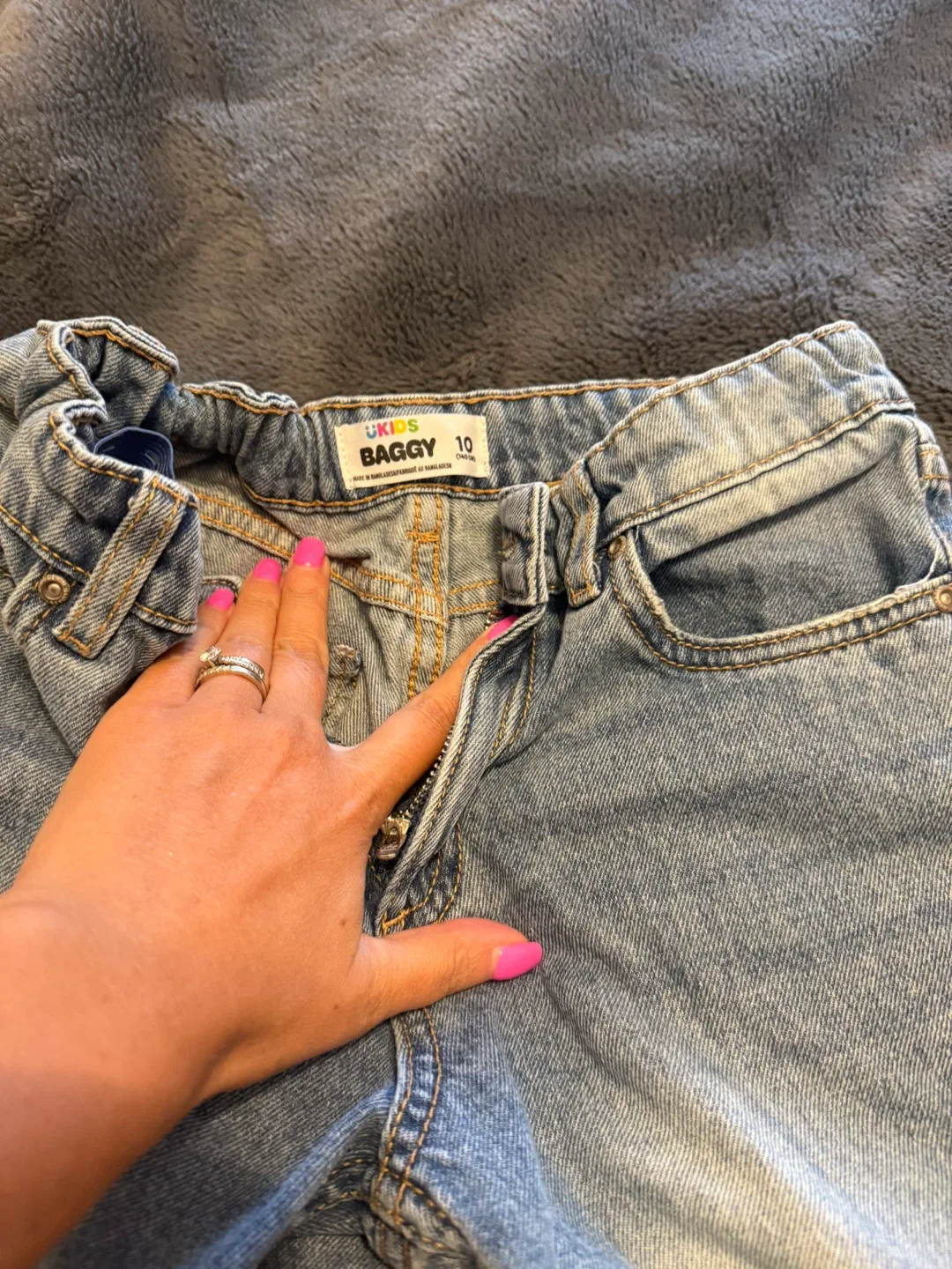 2 pairs Girl Baggy Jeans - Size 10 image indicator(4)