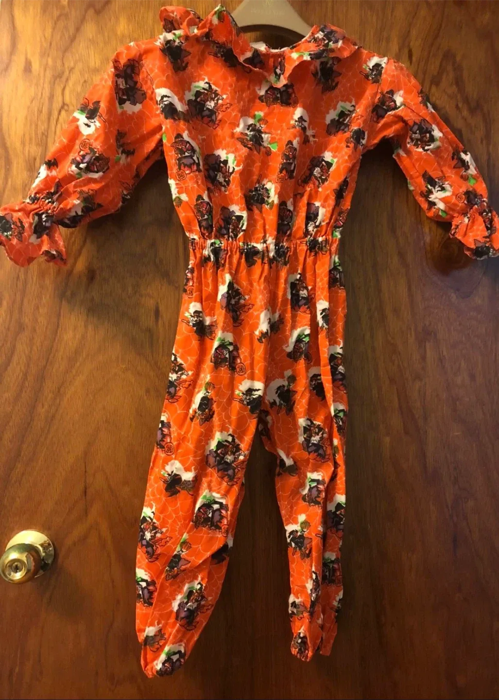 Freecycle 🥕🎃Halloween Witch Costume, Size 2T with a pillow case image indicator(2)