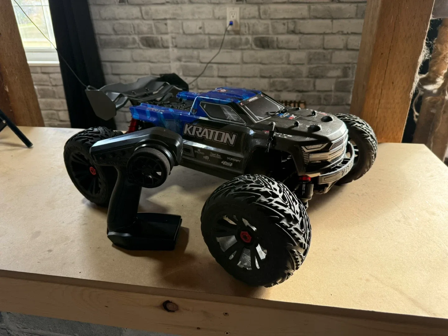Arrma Kraton 4x4 RC Truck 4s image indicator(6)