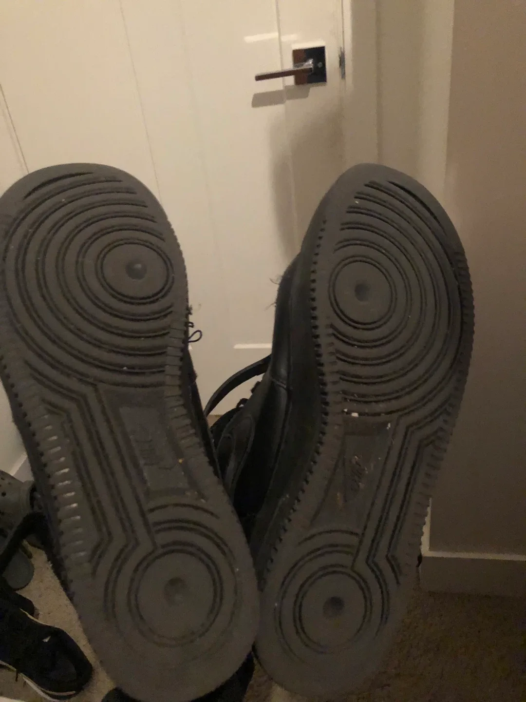 Nike Air Force 1 High - Black image indicator(3)