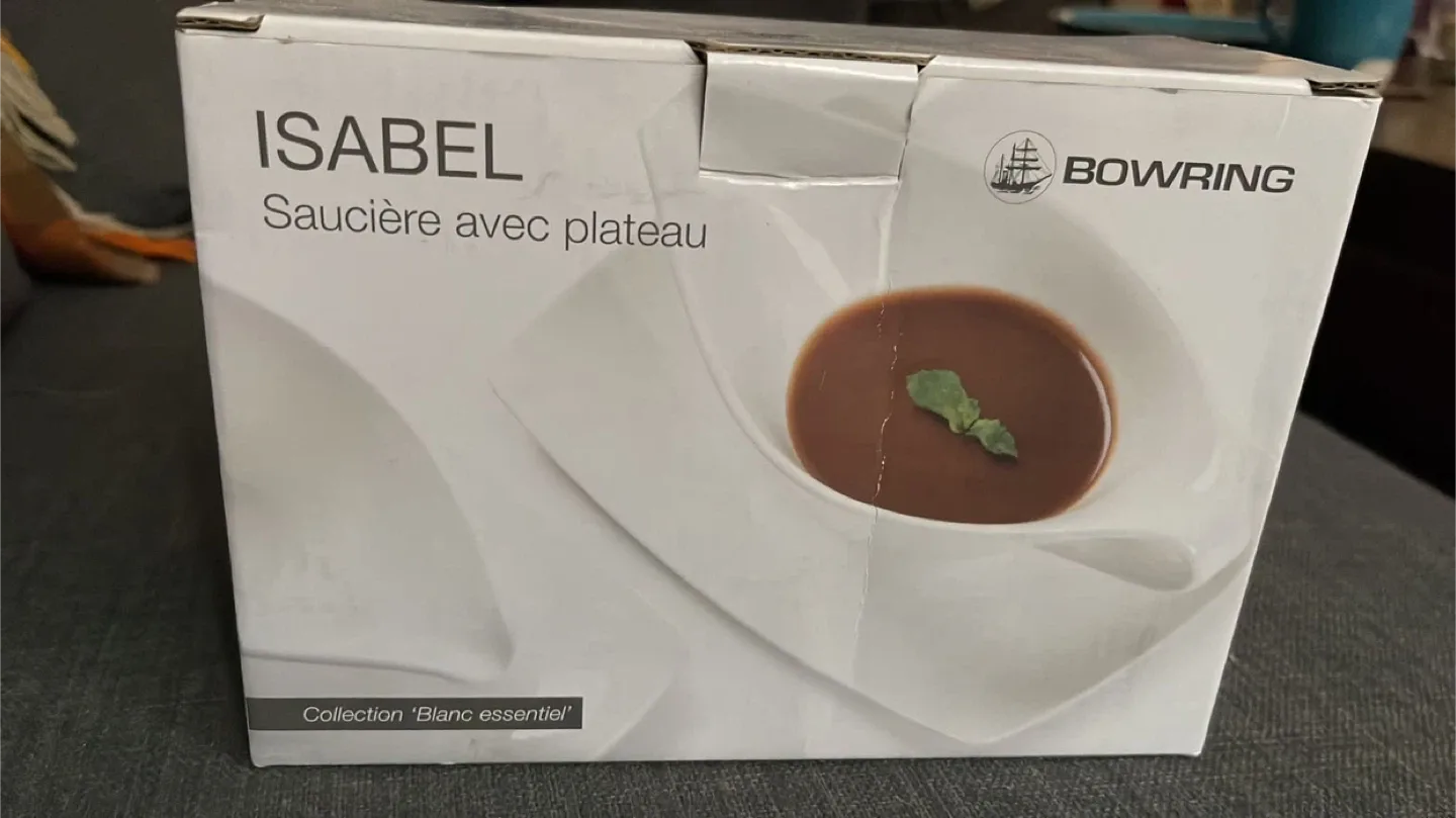 White Gravy Boat with Plate, new image indicator(10)