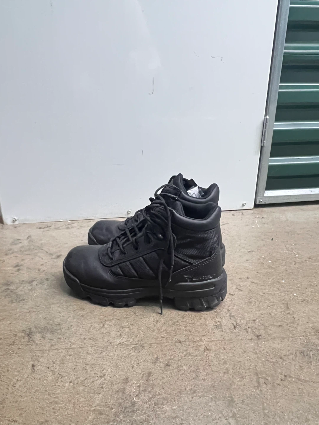 Bates Black Boots - Size 6 - photo 3
