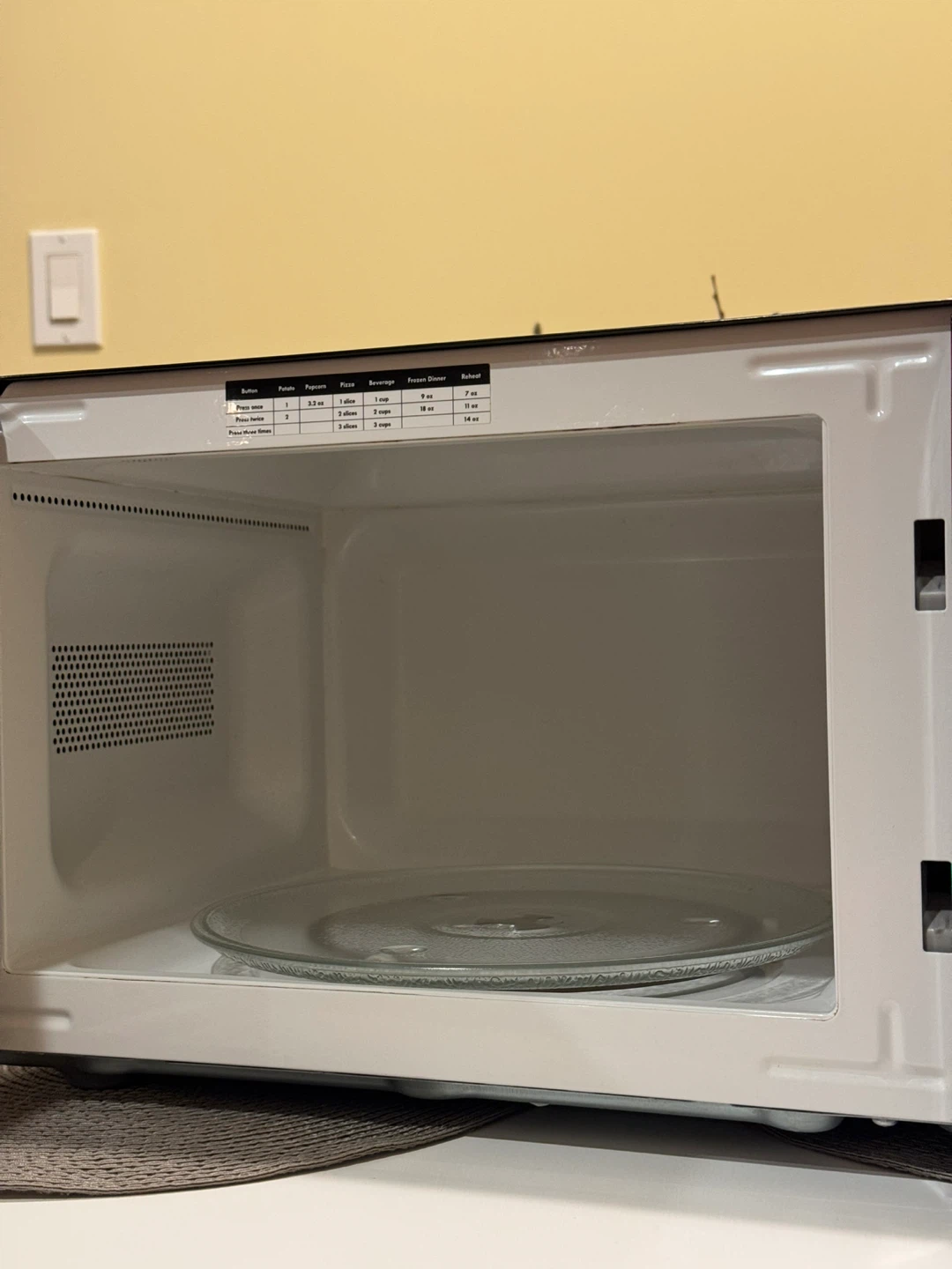 Kenmore Microwave Oven - Black - photo 2