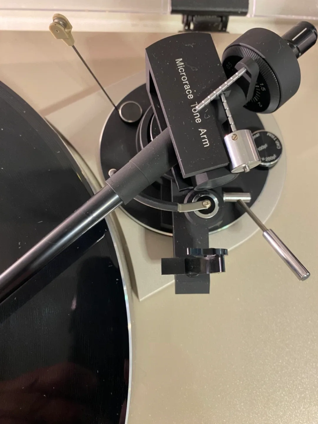 Harman Kardon T65C Floating Suspension Turntable image indicator(6)