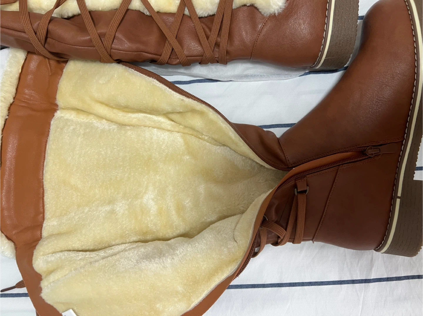 Dream Pairs Brown Faux Leather Boots - Size 10 - photo 3