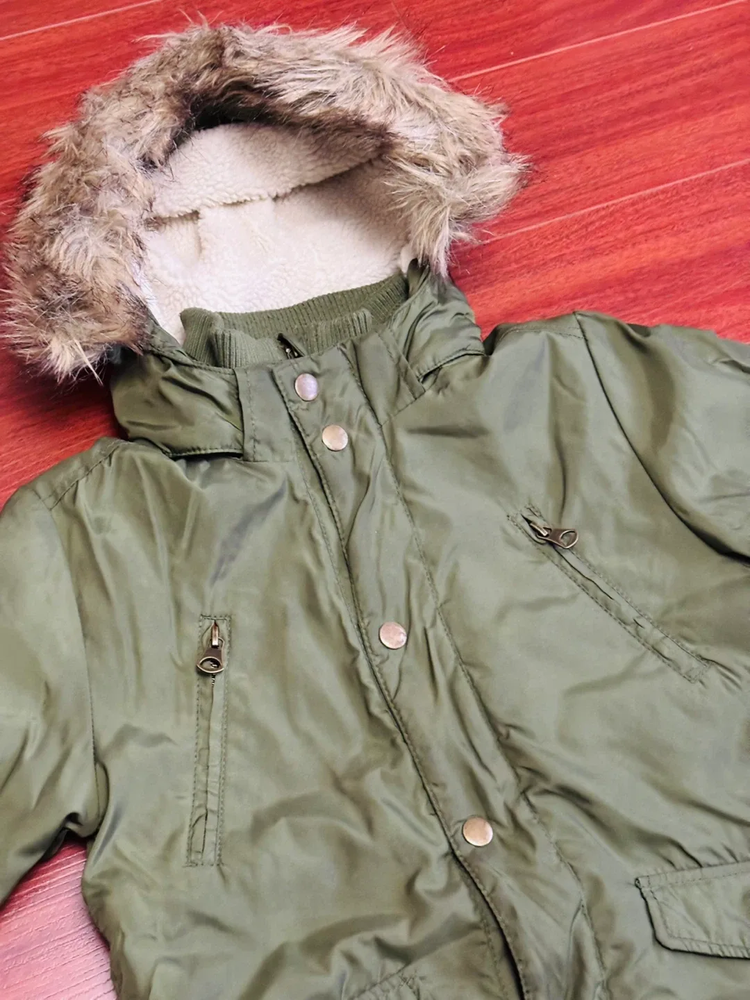 H&M Kids Green Winter Jacket Size 6-7Y image indicator(2)