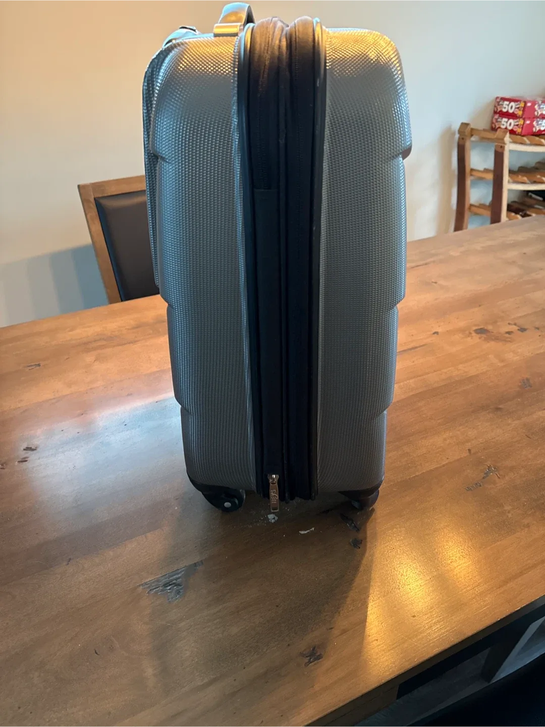 Heys Grey Carry-On Luggage image indicator(7)