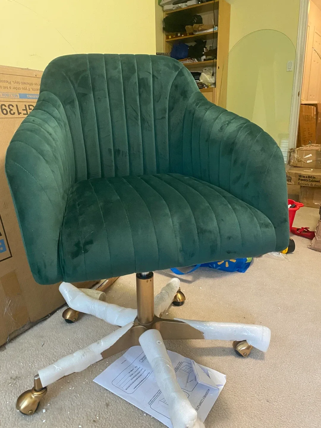 Green Velvet Swivel Office Chair image indicator(10)