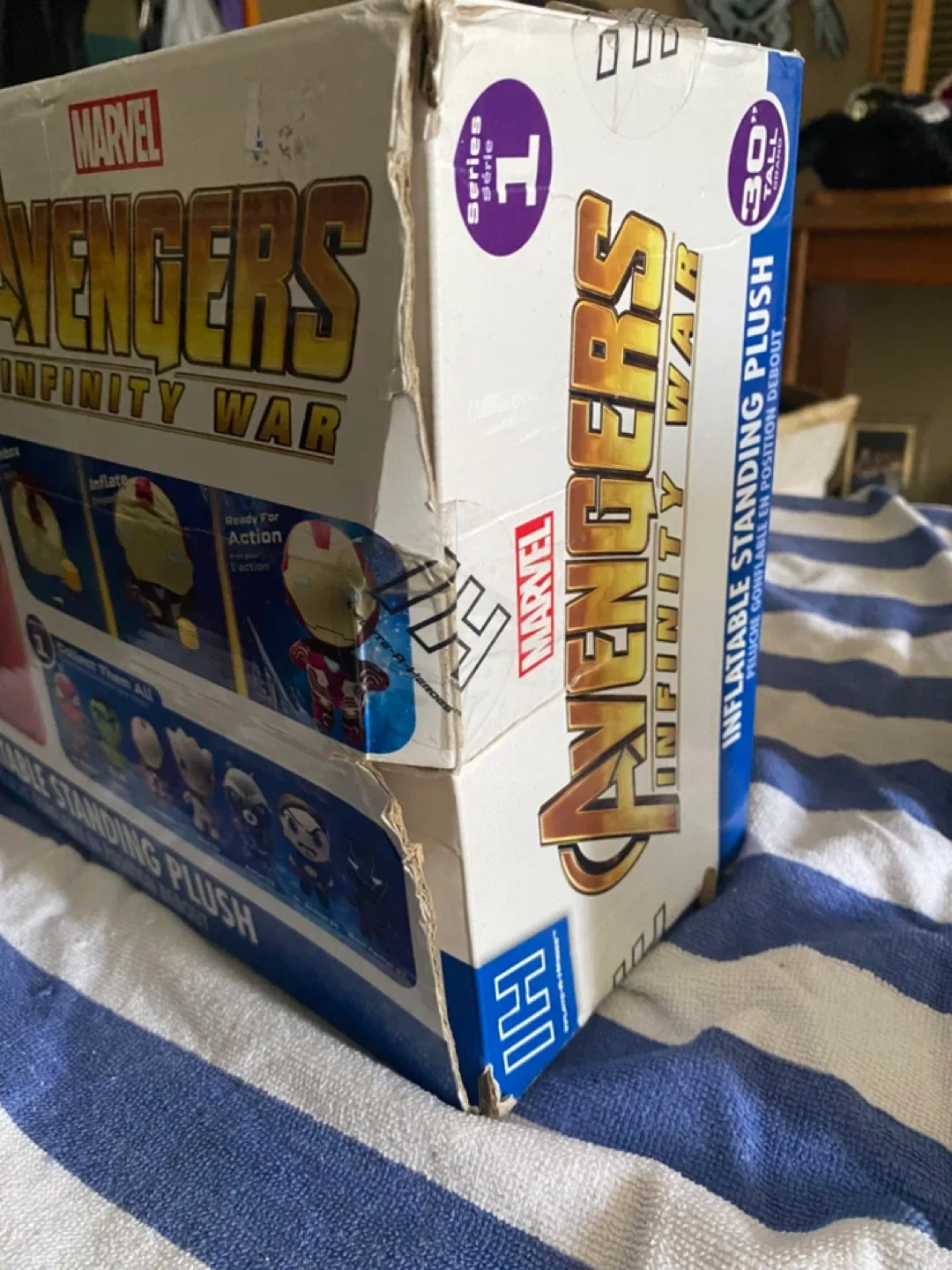 NEW IN BOX Marvel Avengers Iron Man 30" Inflatable Plush image indicator(4)