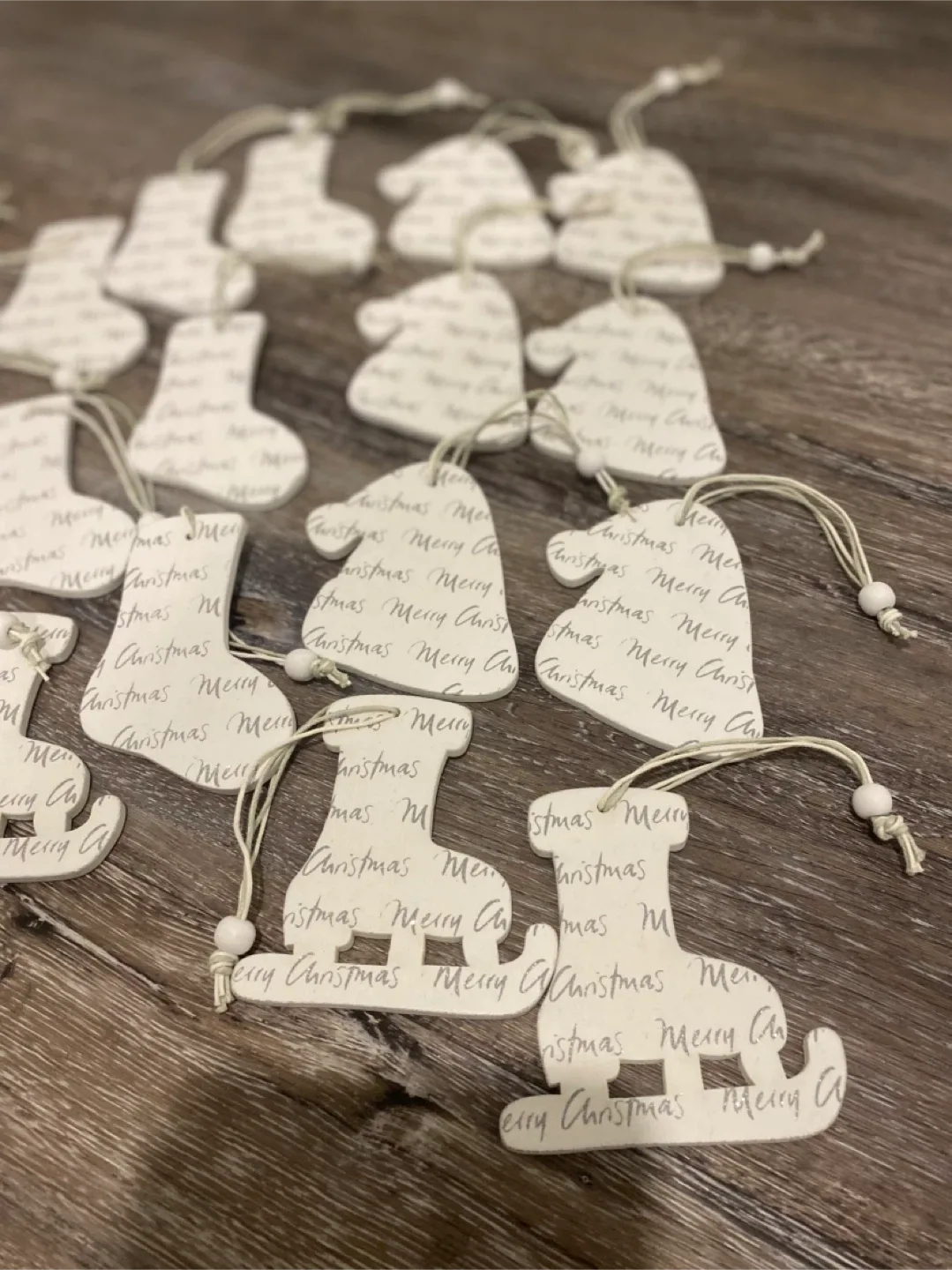 18 Wooden Christmas Ornaments, New image indicator(3)