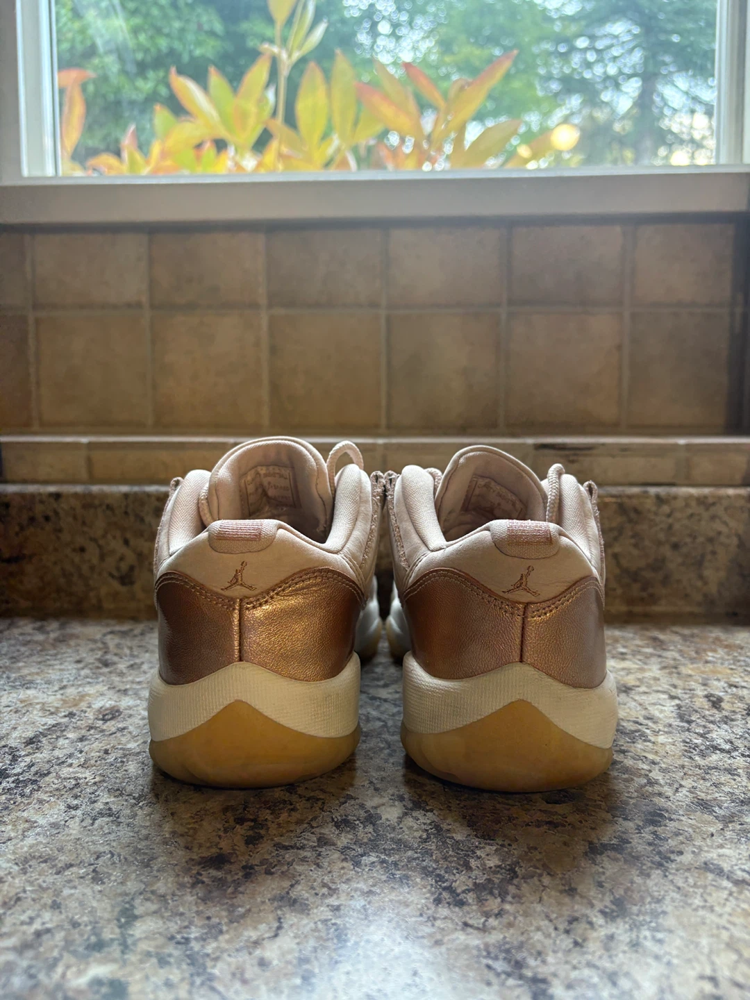 Jordan 11 Retro Low Rose Gold - photo 2