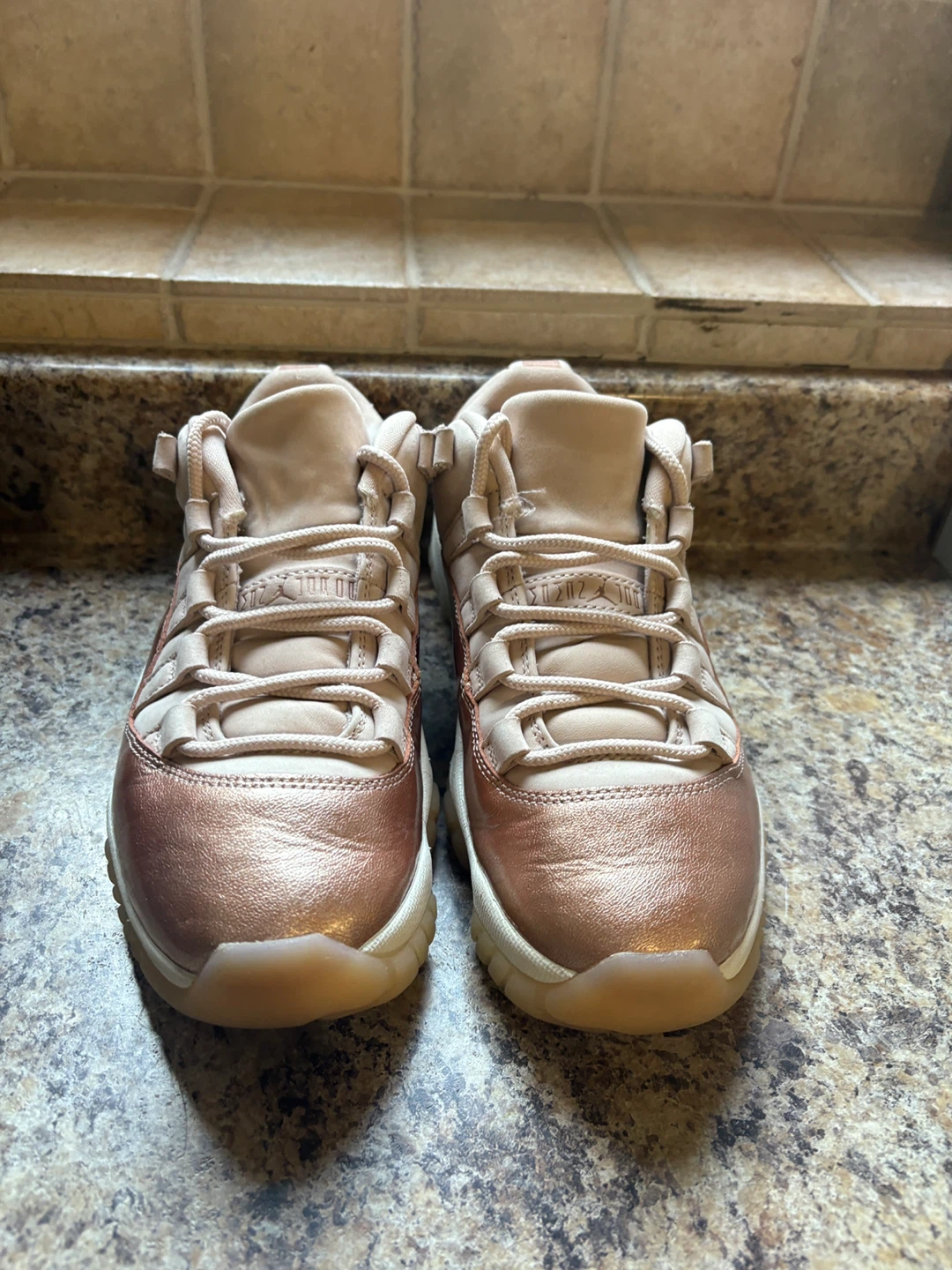 Jordan 11 Retro Low Rose Gold - photo 4