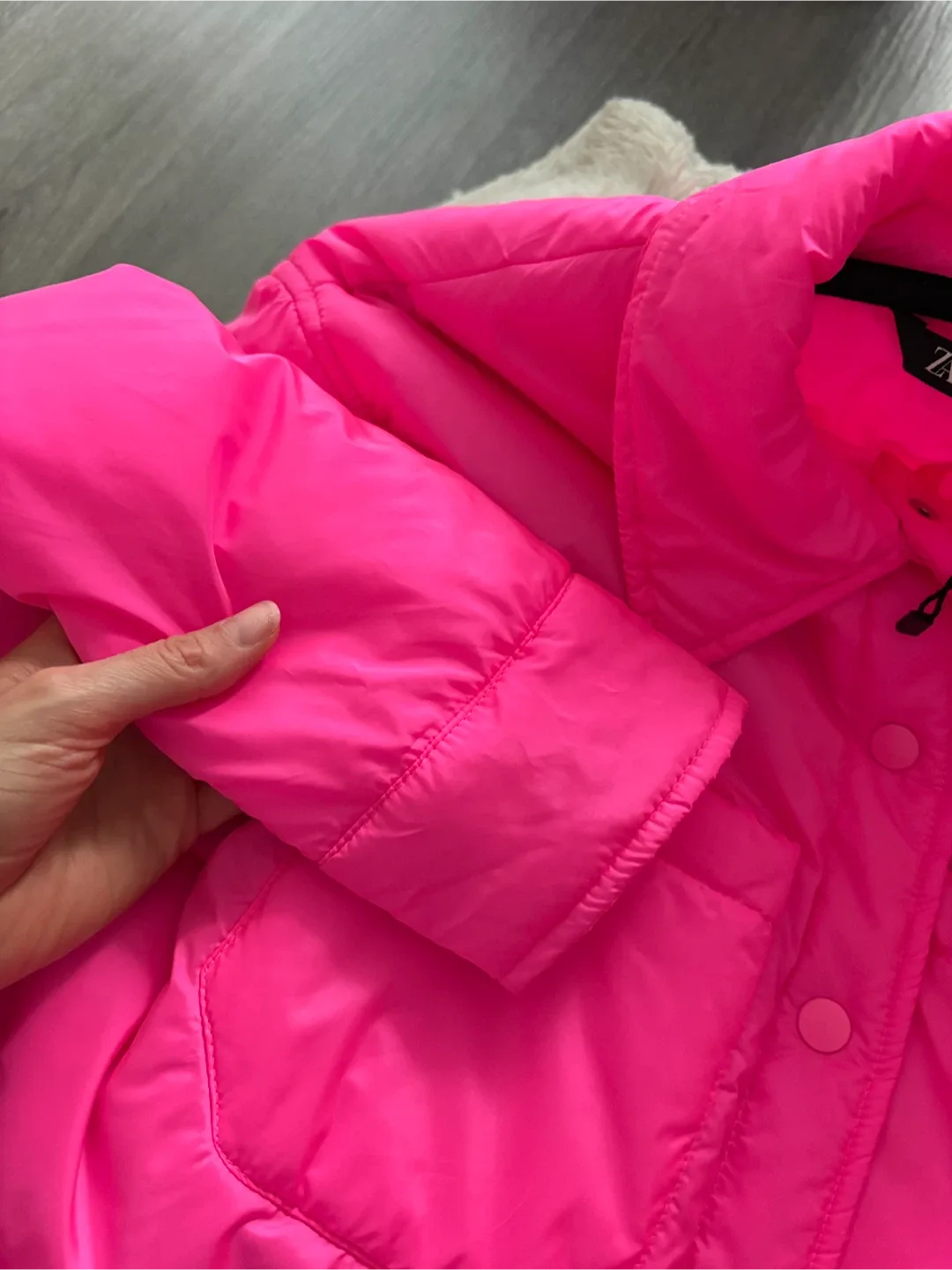 Zara Pink Puffer Jacket Size S image indicator(3)