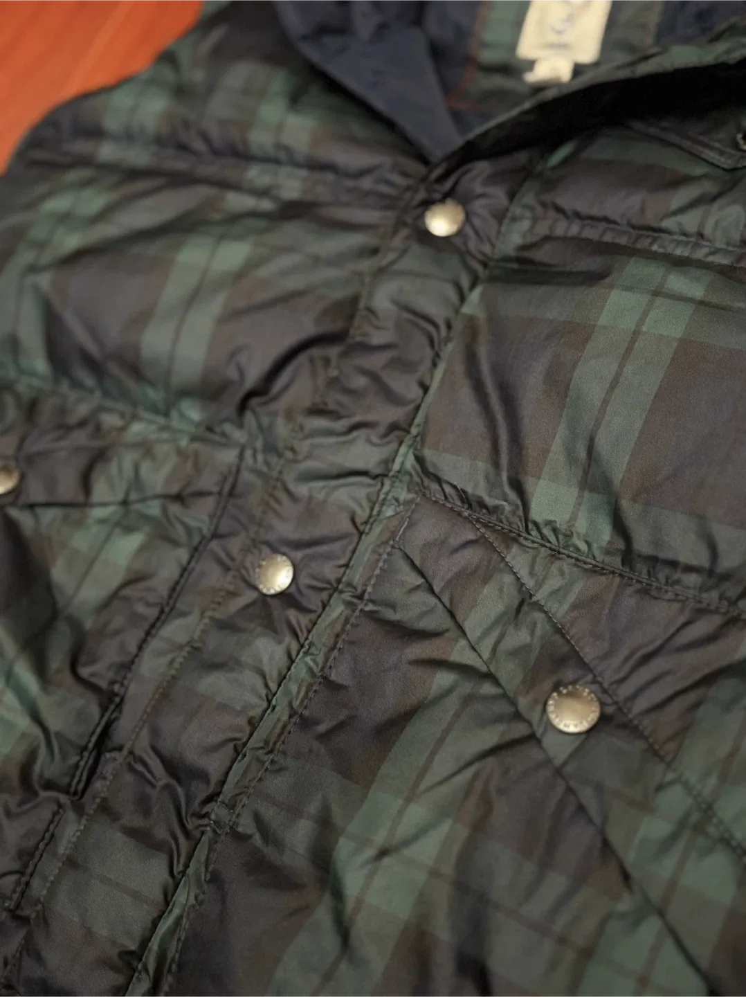 (Kids) Lands' End Plaid Puffer Vest - Size M (10-12) image indicator(4)