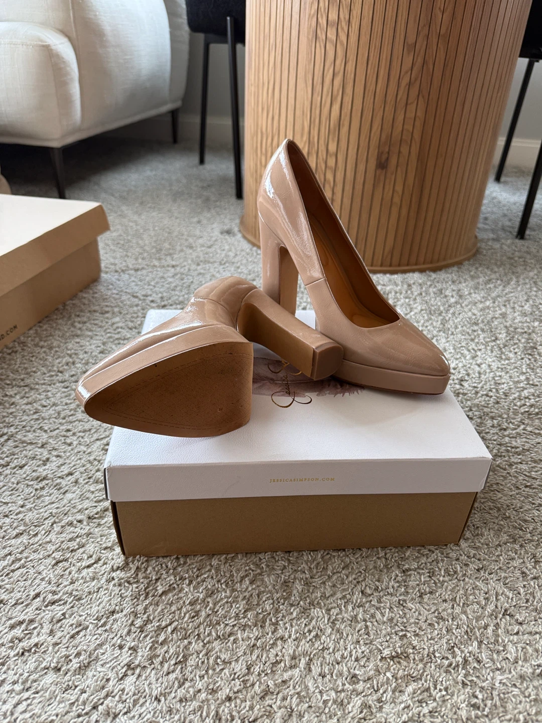Jessica Simpson Nude Patent Leather Heels, Size 8.5 - photo 2