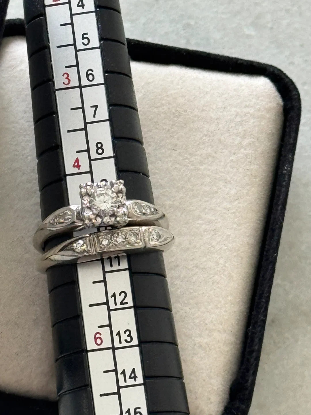 Vintage Diamond Wedding Ring Set, Size 5 image indicator(2)