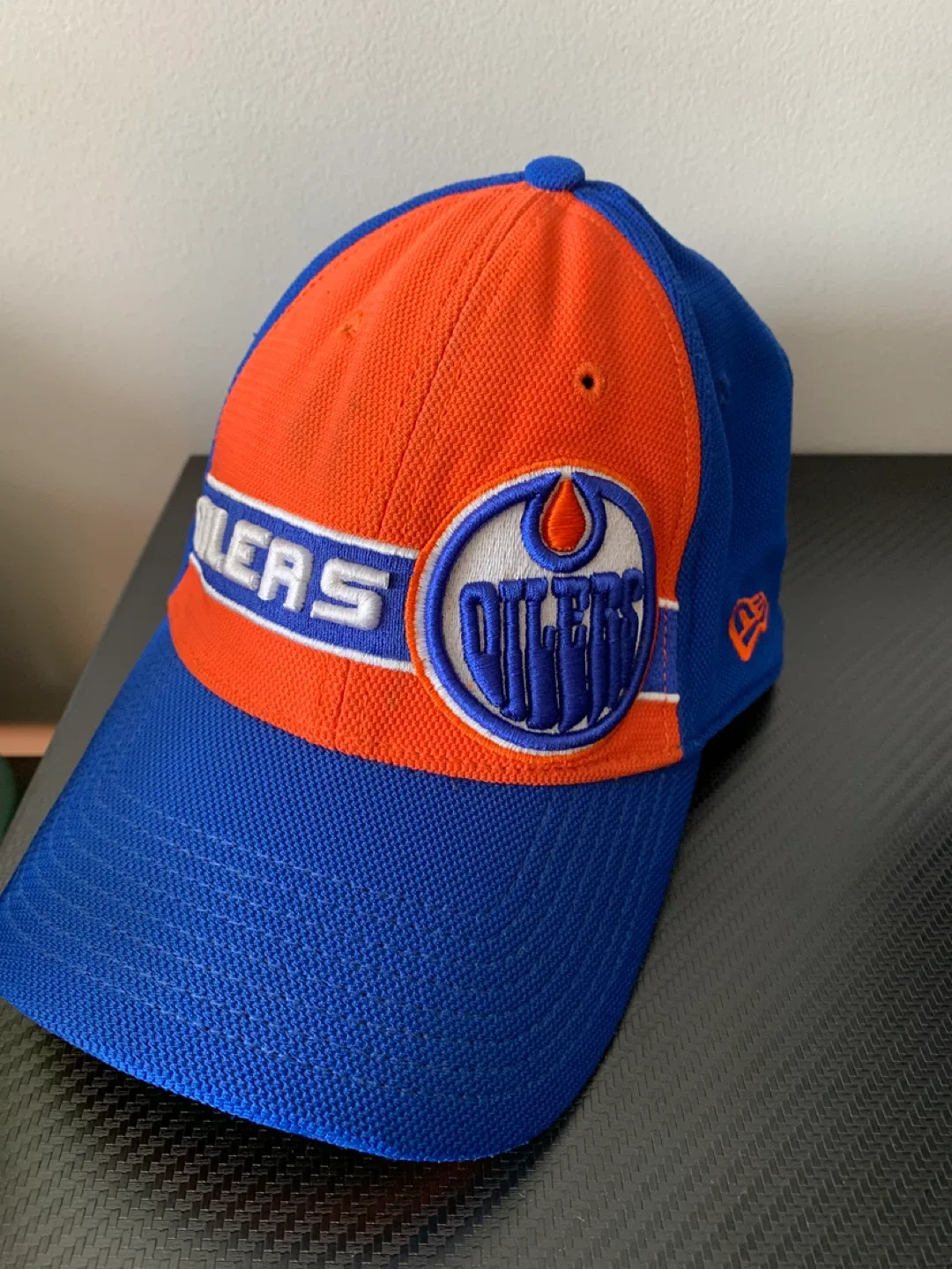 Edmonton Oilers New Era Hat - Medium/Large 🥕 image indicator(4)
