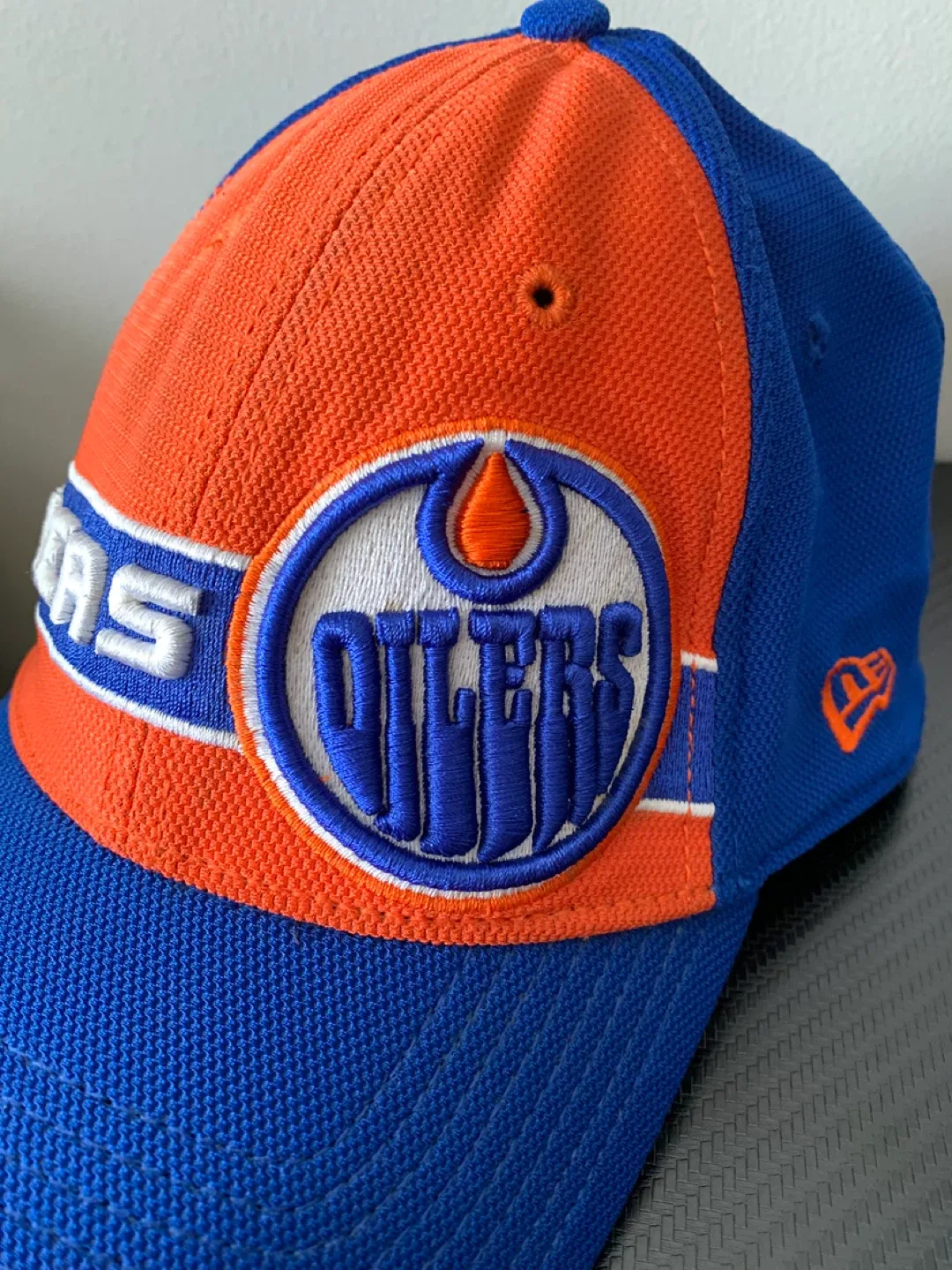 Edmonton Oilers New Era Hat - Medium/Large 🥕 image indicator(9)