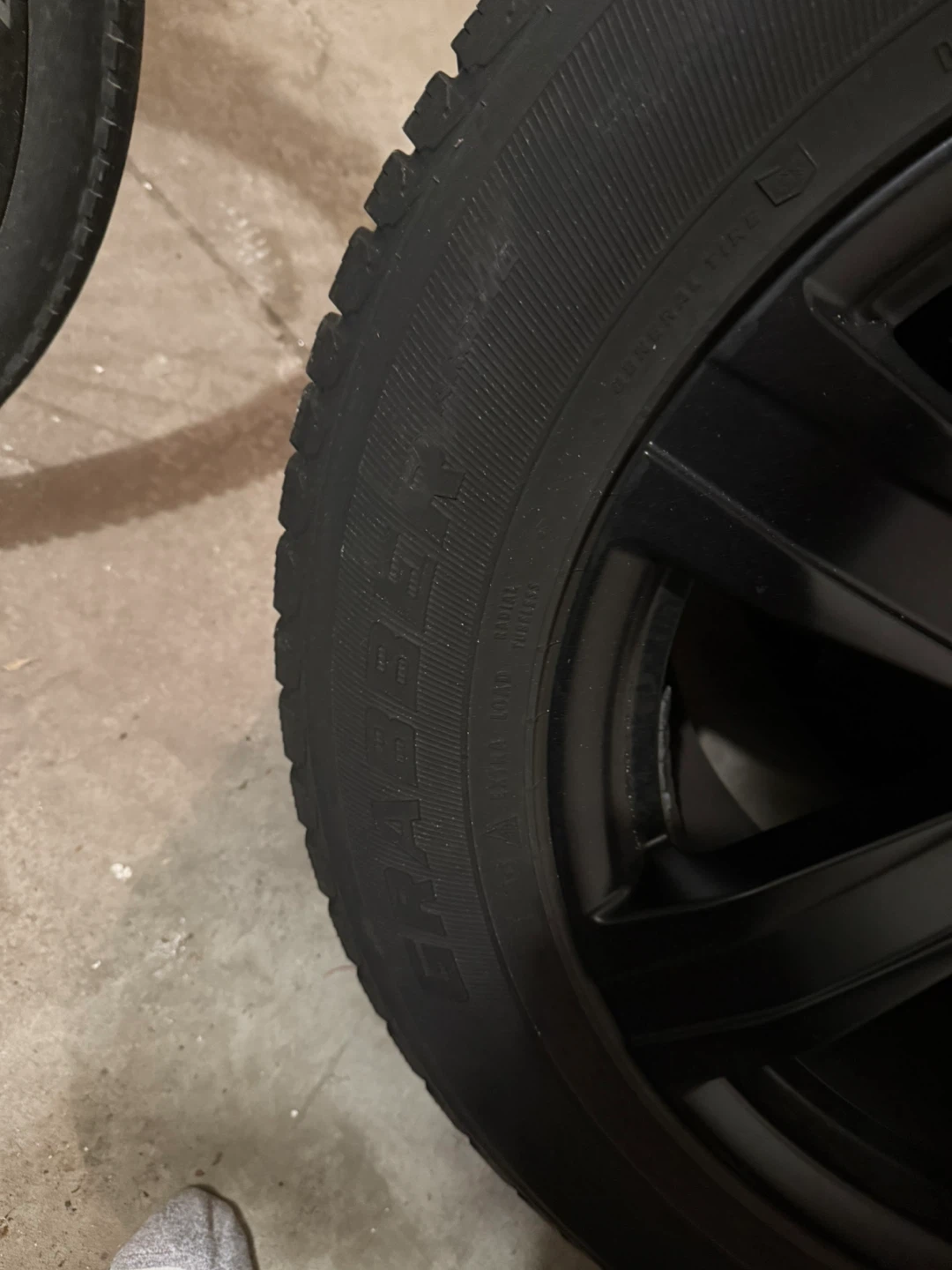 4 General Winter Tires grabber - 275/60 R20– tread 8/32 - photo 3