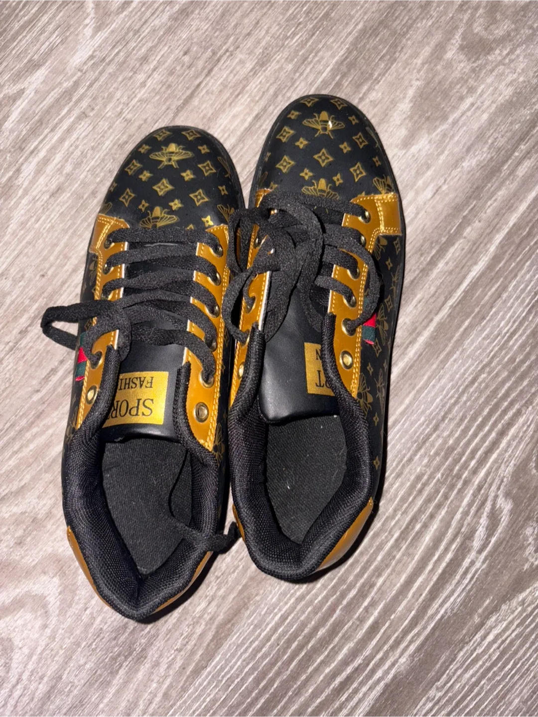Fashion Sneakers - Black & Gold image indicator(2)