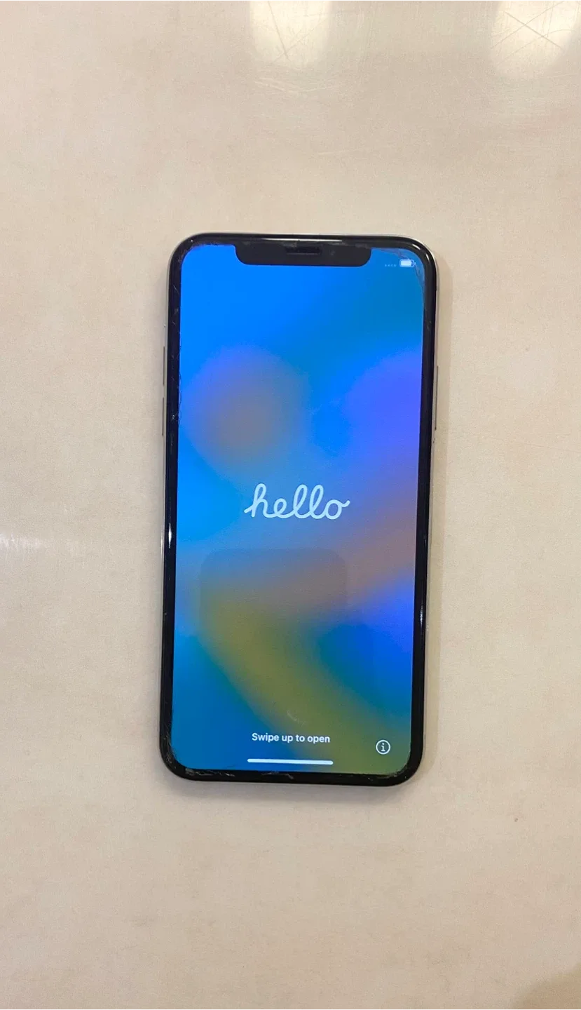 iPhone X 64GB — Pick Up Today thumbnail