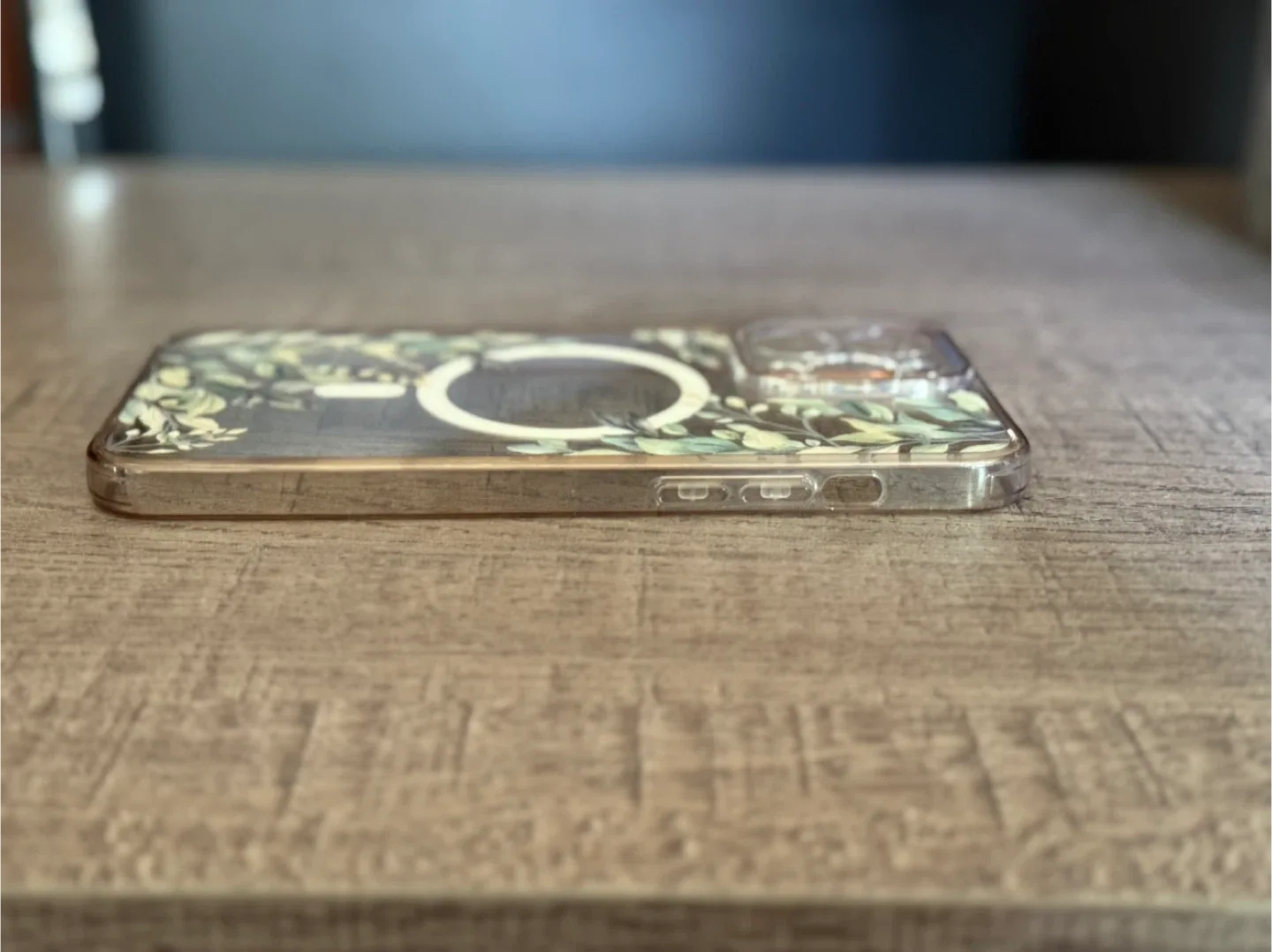 14 PRO MAX cases (floral & black) image indicator(6)