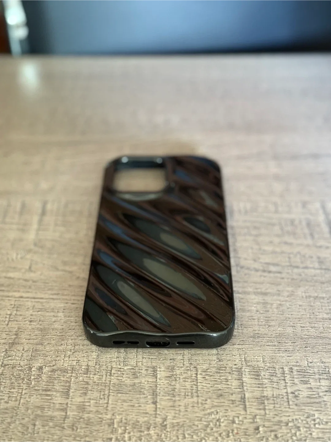 14 PRO MAX cases (floral & black) image indicator(8)