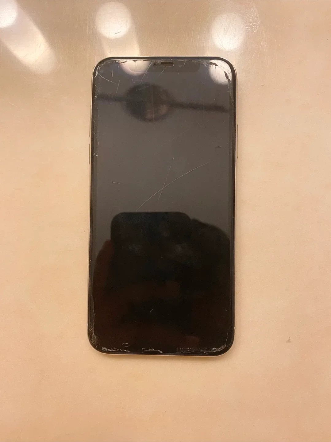 iPhone X 64GB — Pick Up Today image indicator(3)