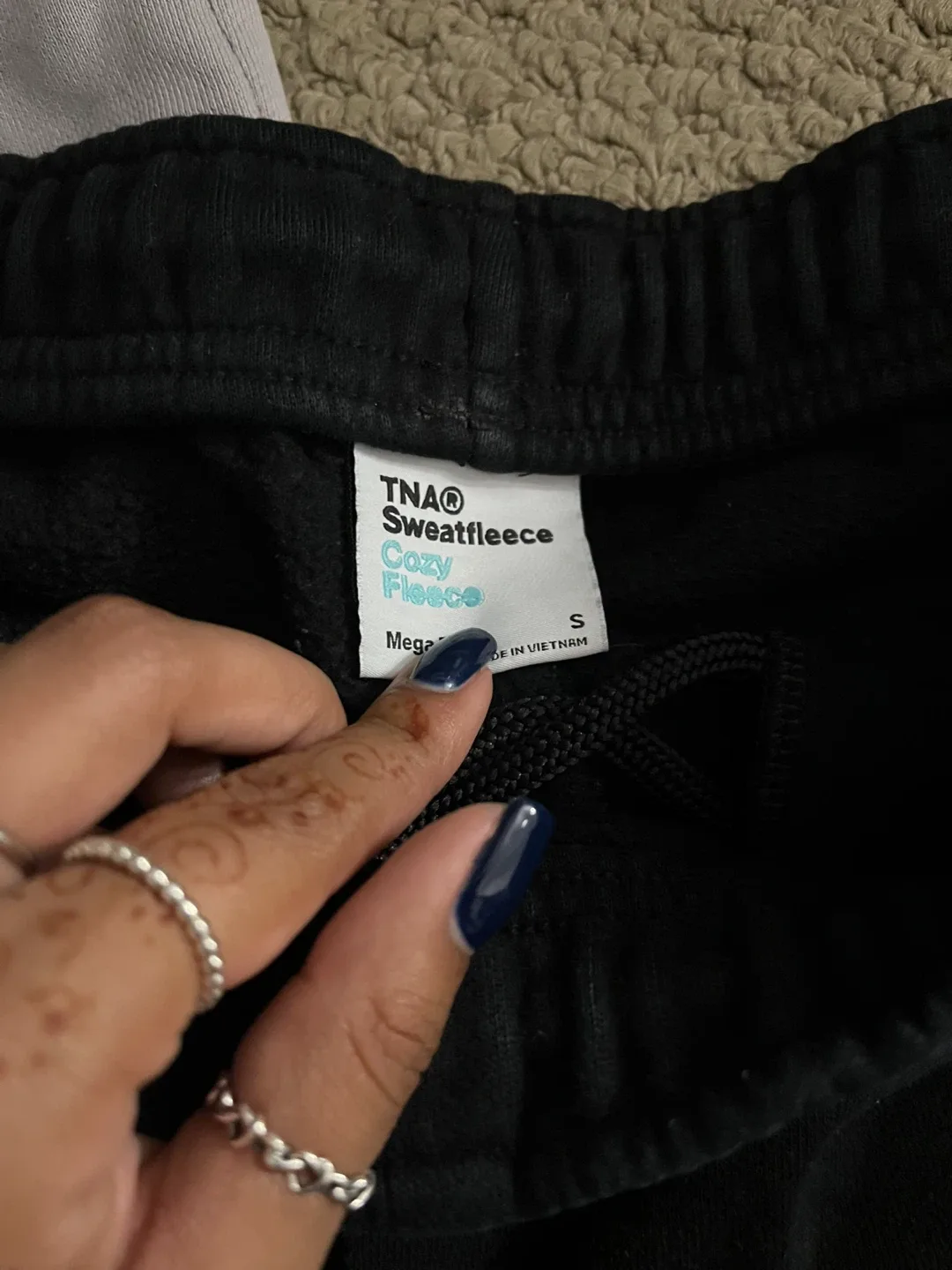 TNA Sweatfleece Cozy Fleece Cargo Pants - Size S image indicator(2)