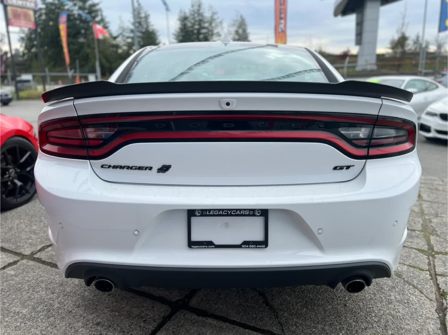 Dodge Charger GT - White image indicator(5)