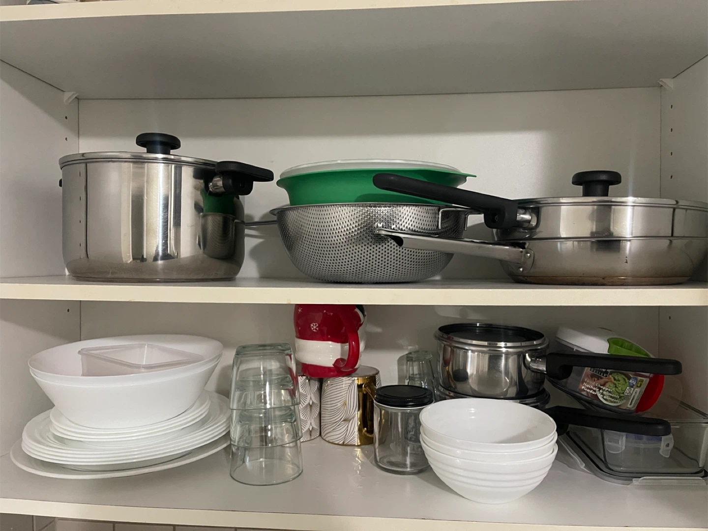 Lot of Kitchenware and appliance