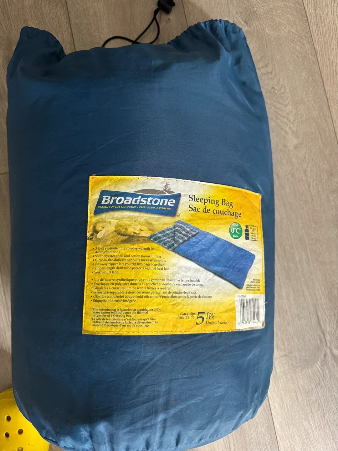 Broadstone Sleeping Bag with Stuff Sack thumbnail