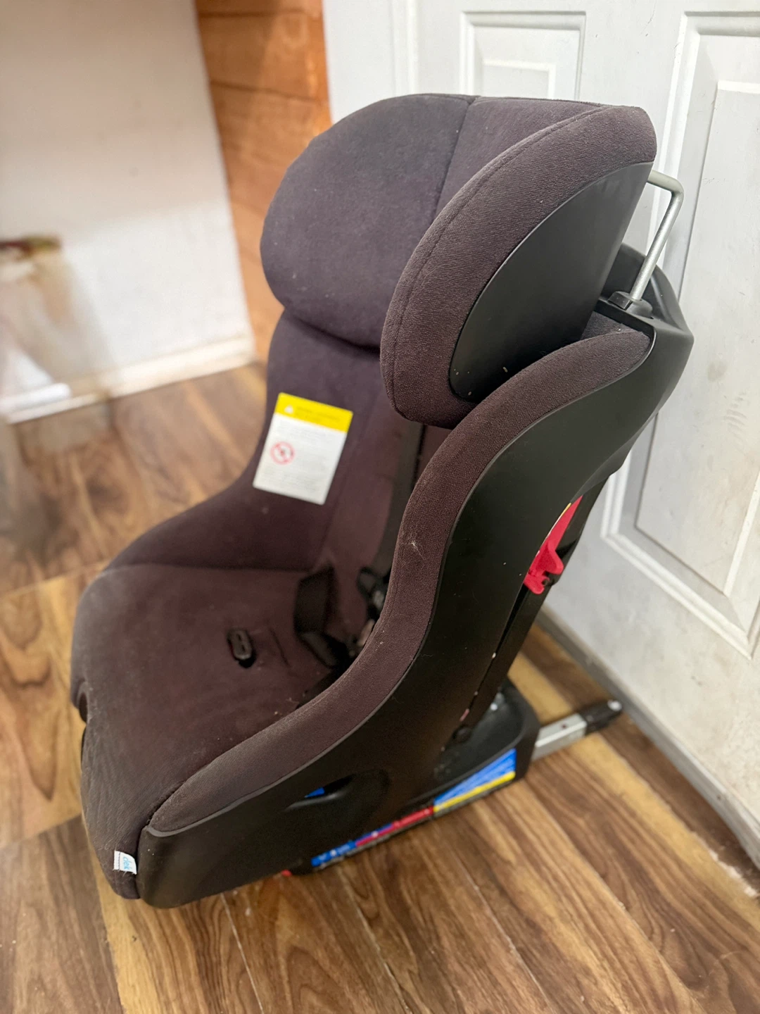 Used Car Seat - Good Condition - photo 2