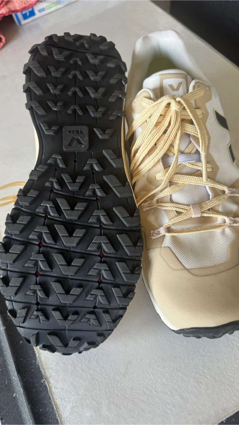 Veja Venturi Beige/White Sneakers - Size 10 - photo 3