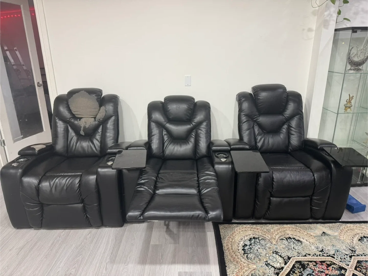 Black Leather Home Theatre Recliner Seats image indicator(3)