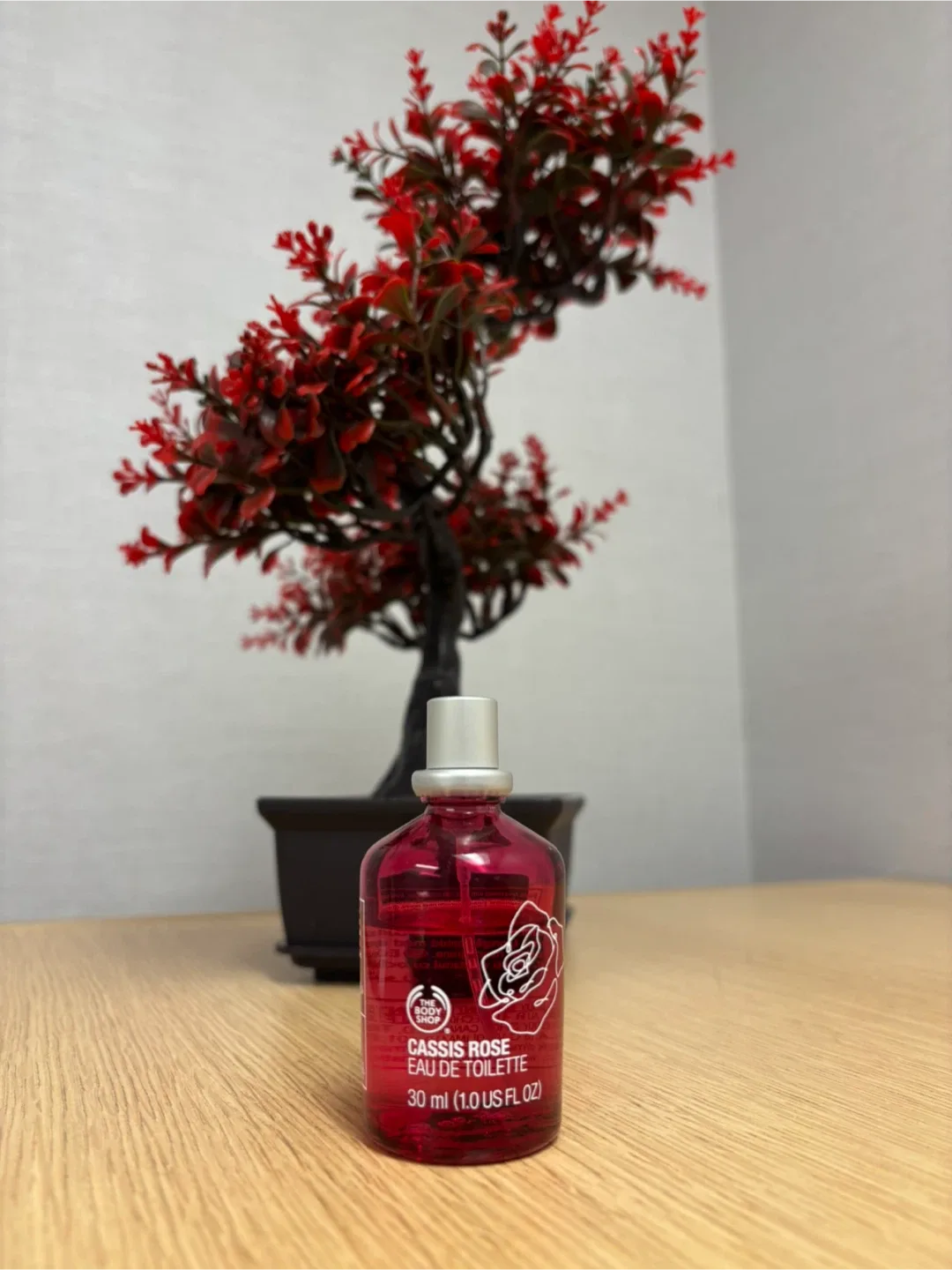 The Body Shop Cassis Rose Eau de Toilette 30ml image indicator(2)