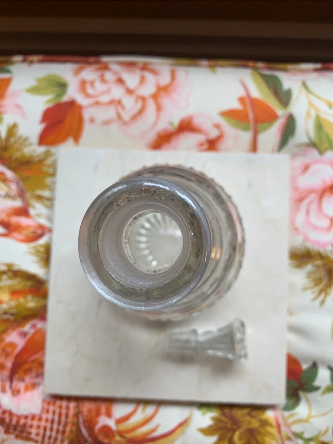 Clear Glass Decanter with Stopper🥕 image indicator(3)