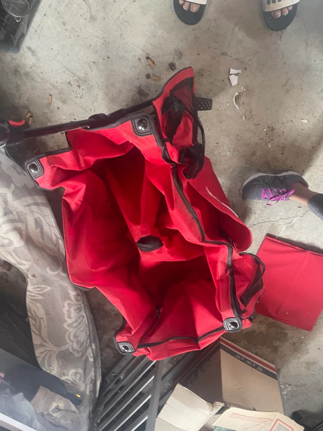 Ozark Trail Red Collapsible Wagon - photo 3