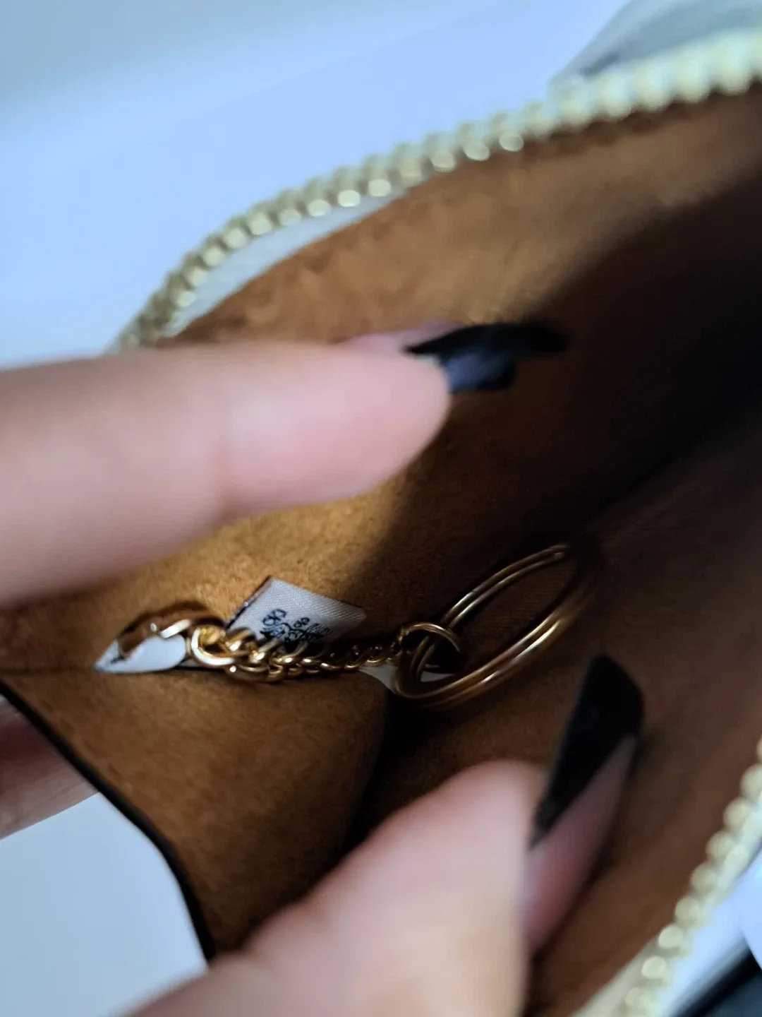 New Coach Mini Skinny ID Case Cherry Print image indicator(3)