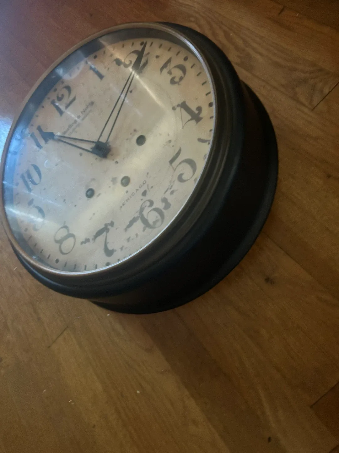 Bombay Company Sterling & Noble Clock Co. Wall Clock image indicator(2)