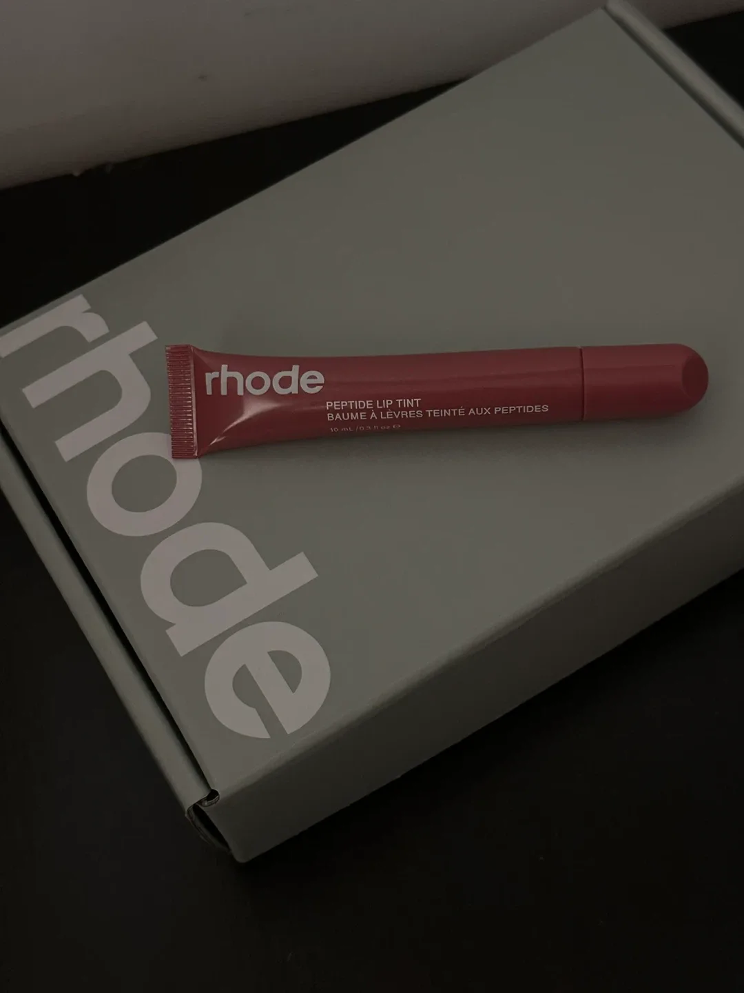 Rhode Peptide Lip Tint image indicator(2)